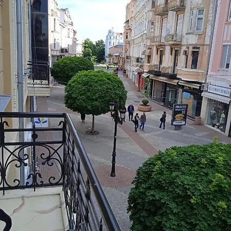 Center Готель Пловдив