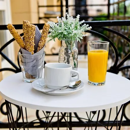 Center Hotel 3*